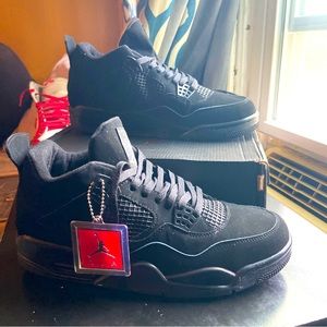 Jordan 4 black cats